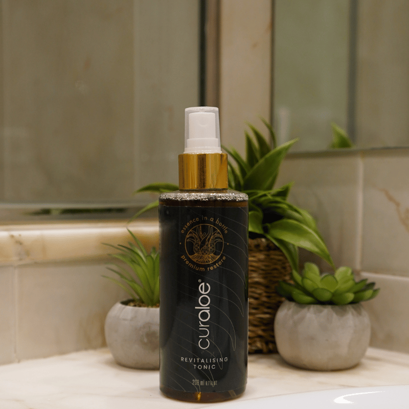 Curaloe Revitalising Tonic, a top choice for Aloe Vera skincare, designed to clear impurities and prepare skin for hydration