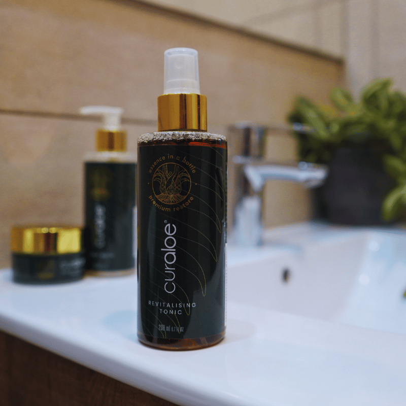 Curaloe Revitalising Tonic, a top choice for Aloe Vera skincare, designed to clear impurities and prepare skin for hydration